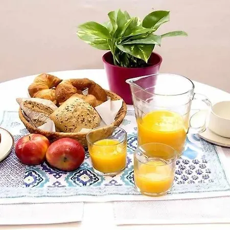 Con Jardin Y Piscina B Διαμέρισμα *