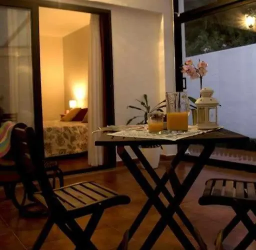 Daire Con Jardin Y Piscina B *